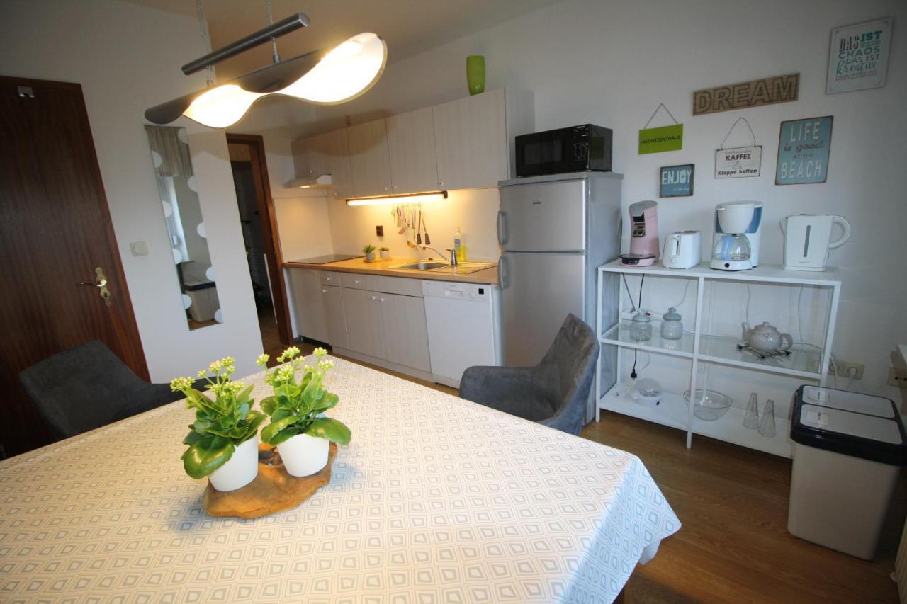 Haus Schilling Διαμέρισμα Esens Εξωτερικό φωτογραφία